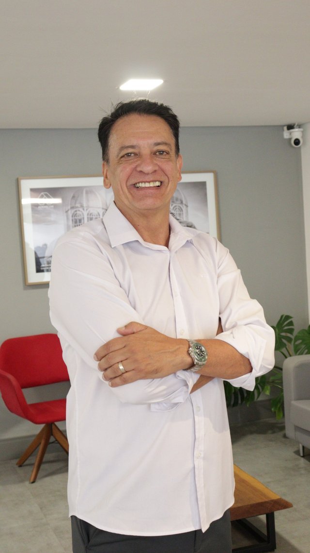 Rodolfo, Especialista em consórcio Ademicon